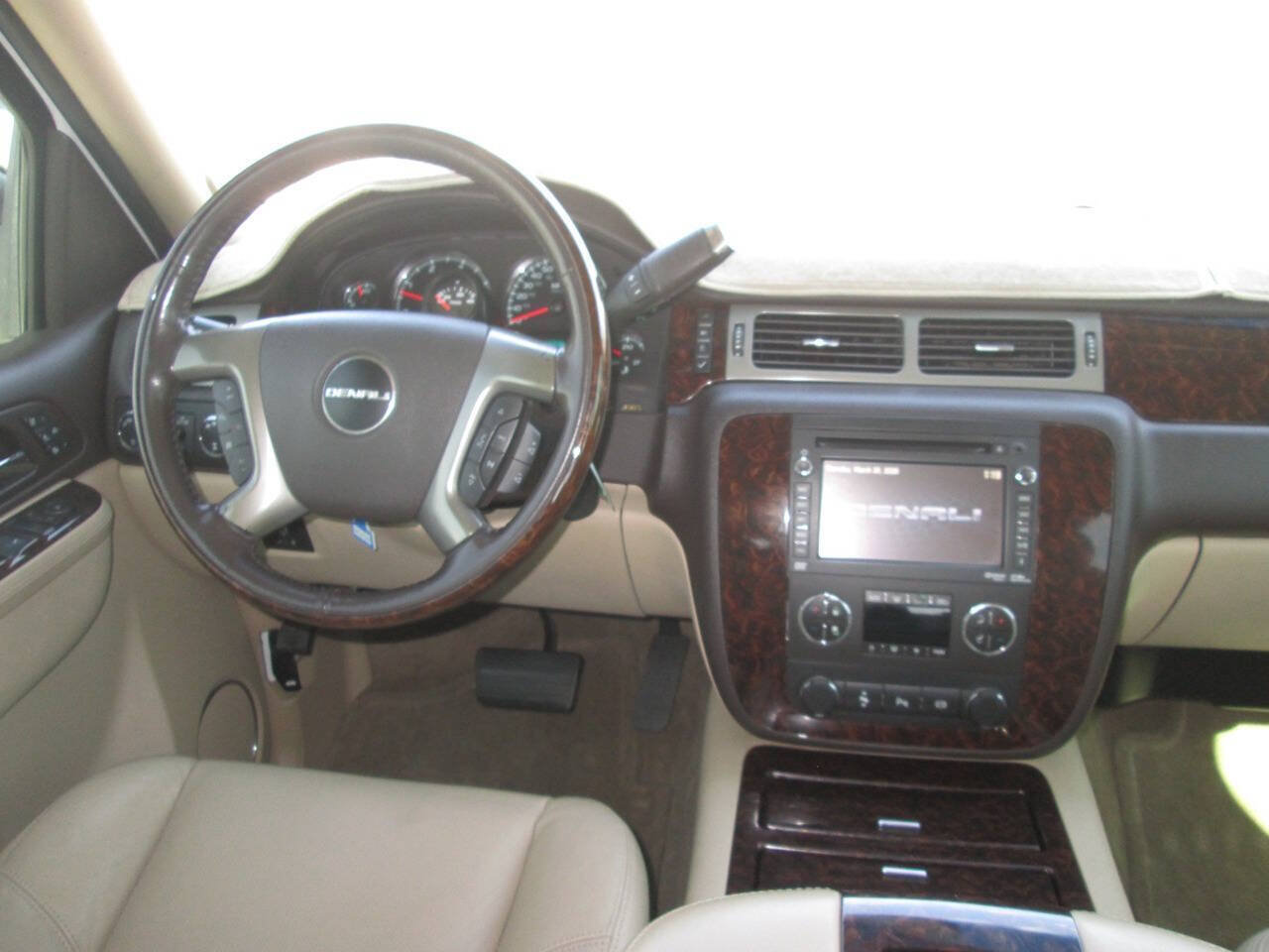 Used 2012 GMC Sierra 3500 Denali AWD/4WD image 20