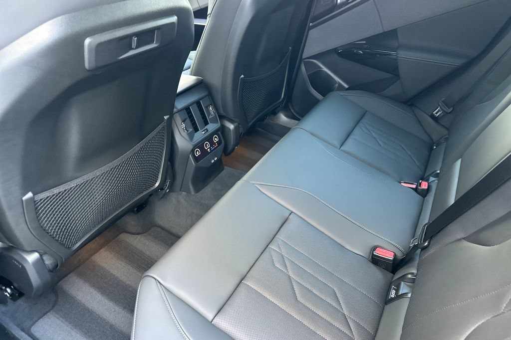 New 2026 BMW X3 M50 w/ Premium Package AWD/4WD image 12