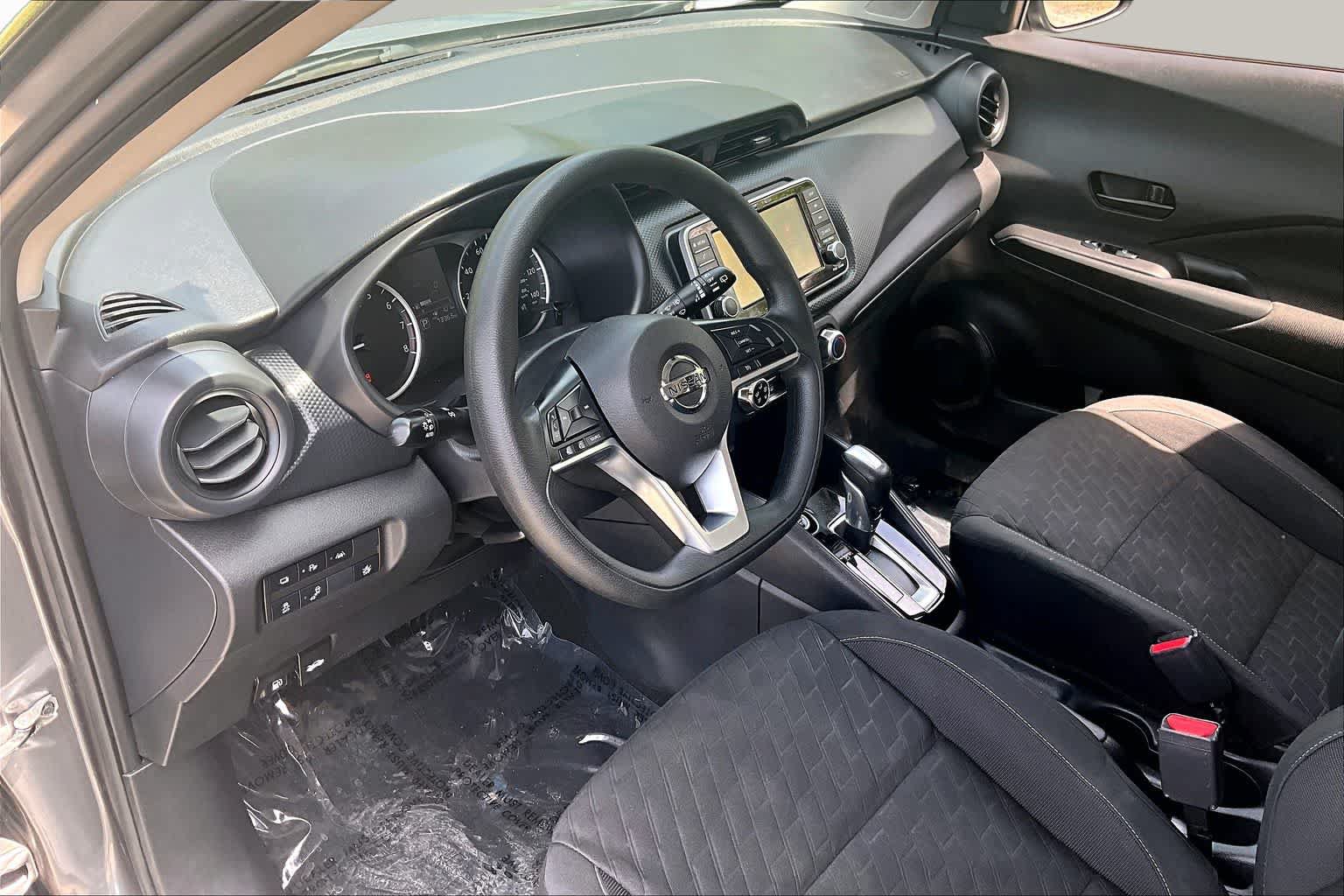 Used 2021 Nissan Kicks S FWD image 18