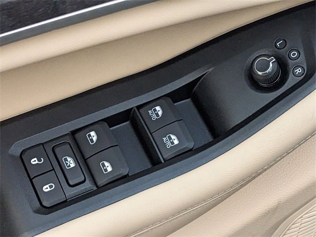 New 2025 Jeep Grand Cherokee Limited image 21