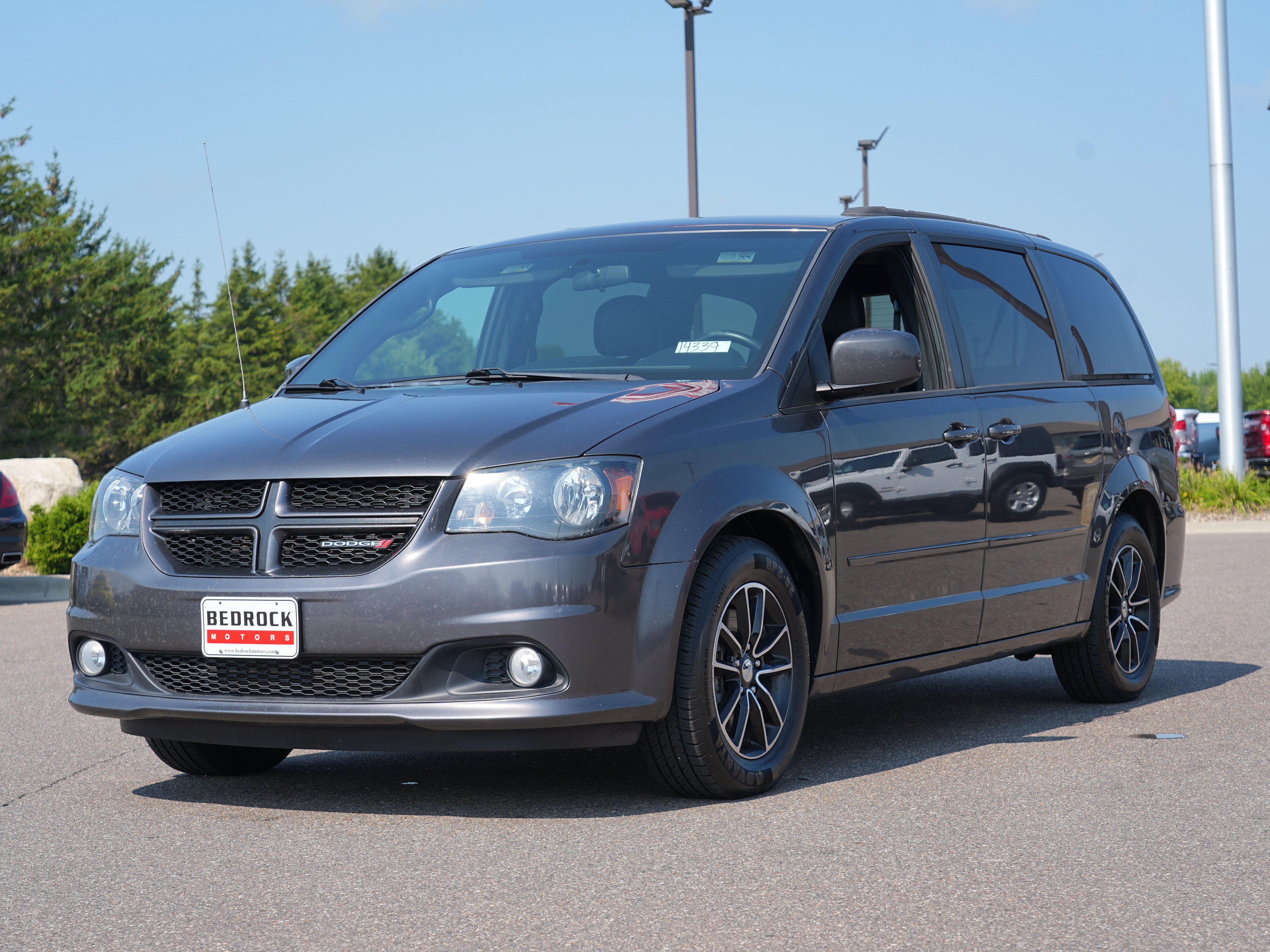 Used 2016 Dodge Grand Caravan R/T FWD image 7