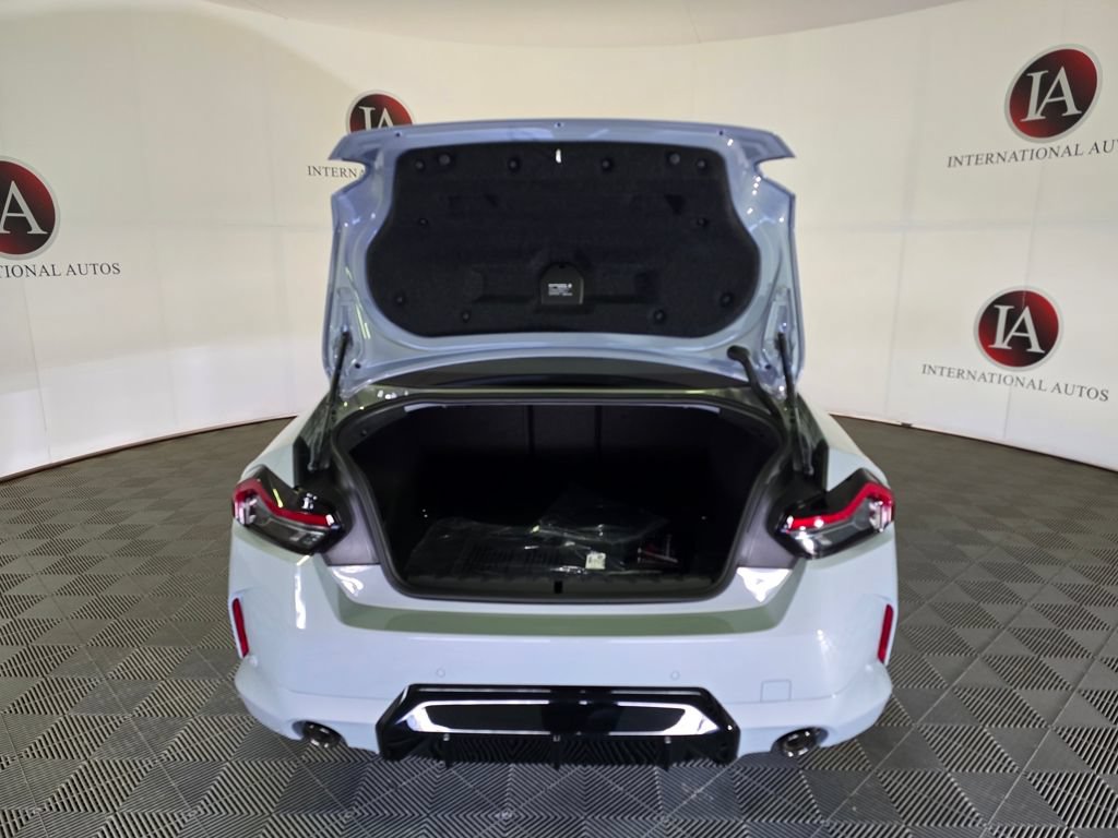 New 2025 BMW 230i xDrive Coupe w/ M Sport Package AWD/4WD image 8