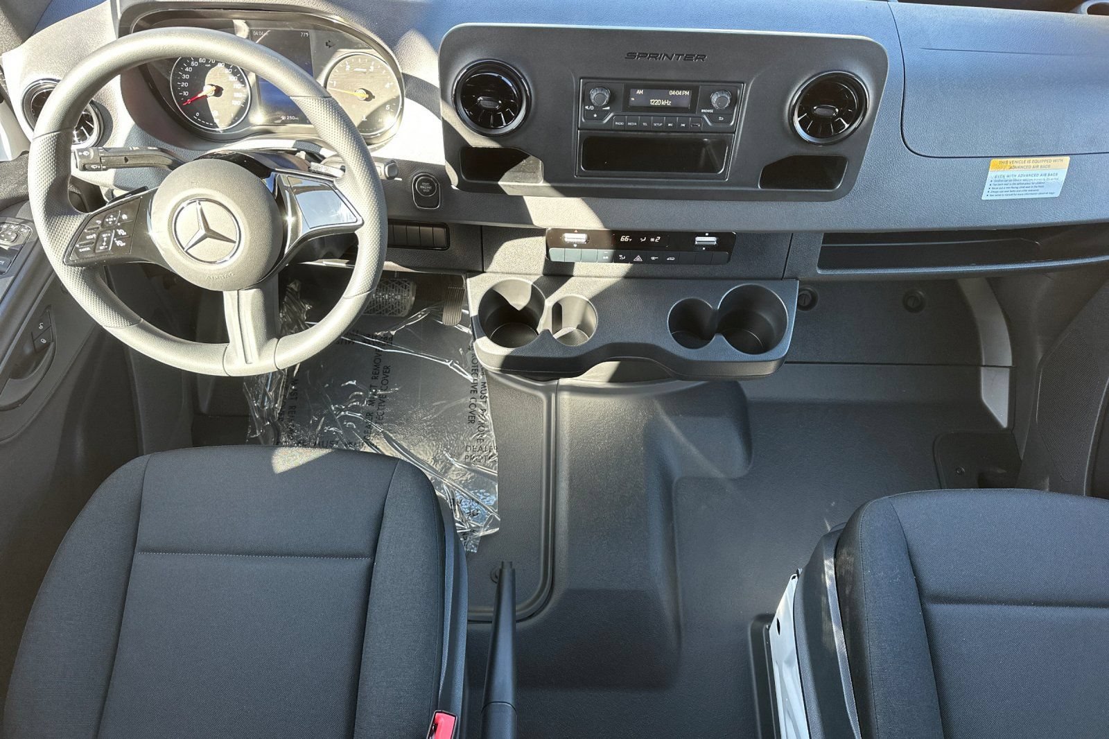 Used 2026 Mercedes-Benz Sprinter 2500 image 3