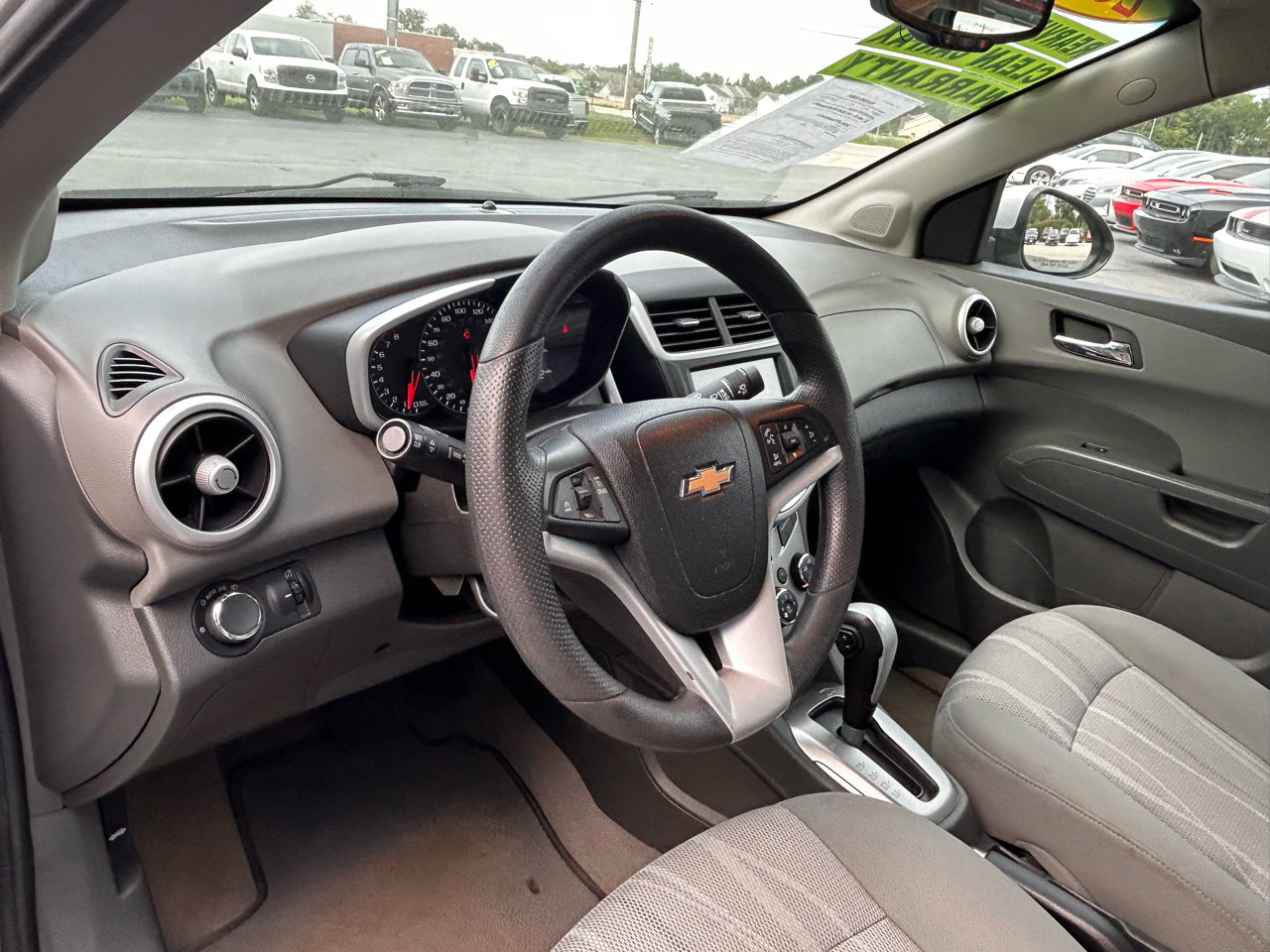 Used 2017 Chevrolet Sonic LT image 17