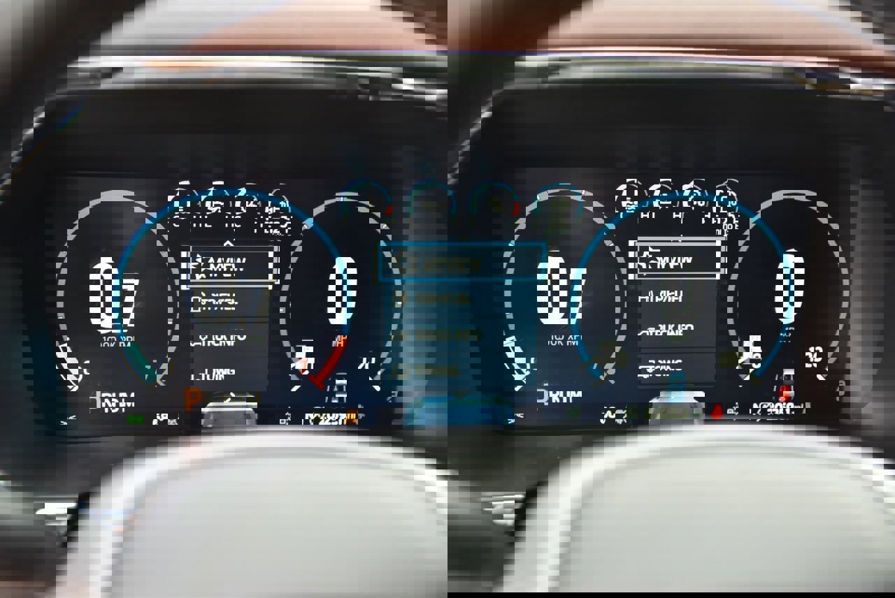 Certified 2023 Ford F150 Lariat w/ Equipment Group 502A High image 25