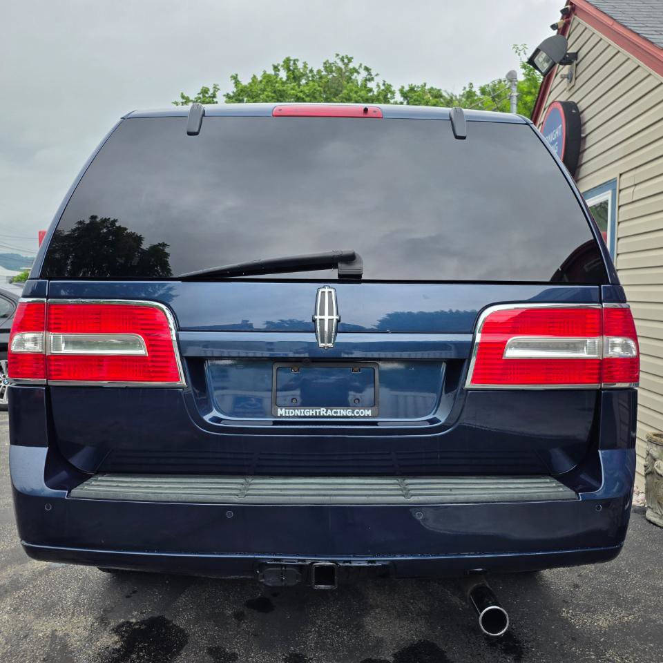 Used 2014 Lincoln Navigator 4WD image 4