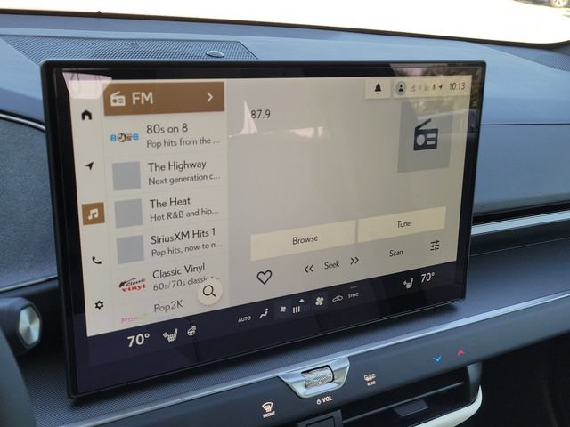 New 2026 Lexus ES 350h AWD image 25
