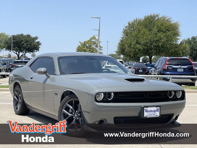 Used 2023 Dodge Challenger R/T w/ Blacktop Package RWD video 1