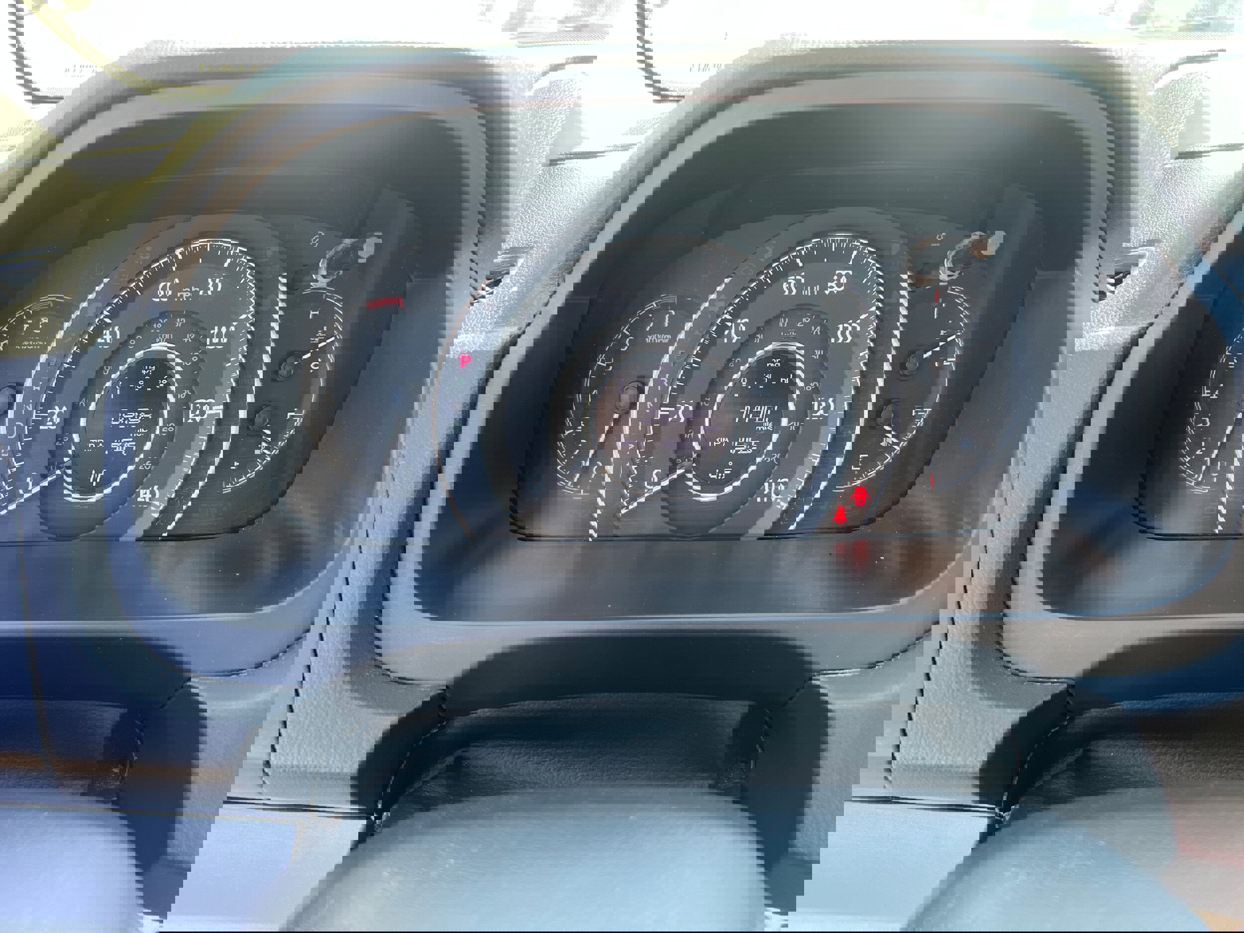 Used 2014 Honda CR-V LX image 14