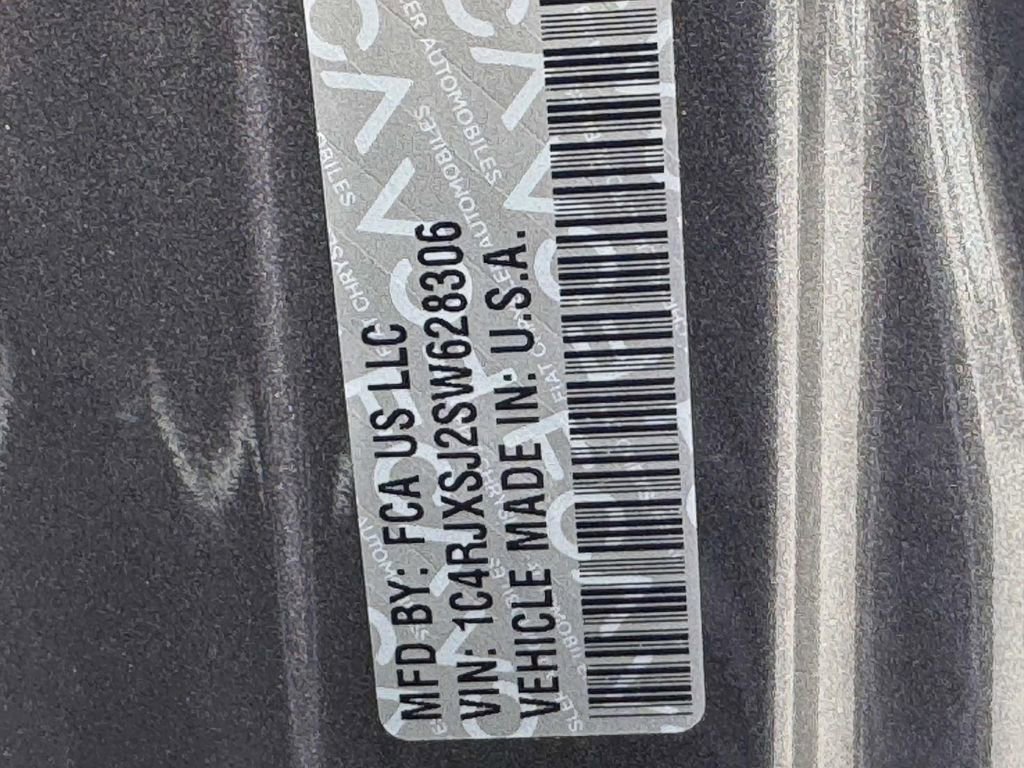 New 2025 Jeep Wrangler Unlimited Rubicon 392 image 31