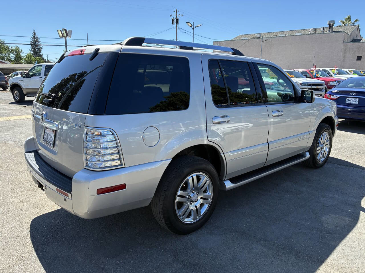 Used 2007 Mercury Mountaineer Premier image 2