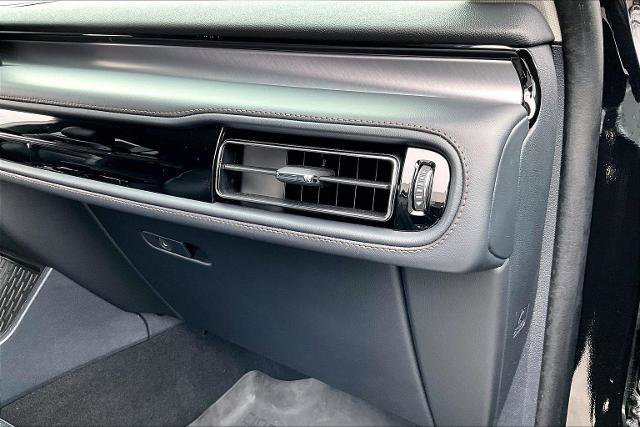 Used 2025 Lincoln Aviator Premiere Utility image 26