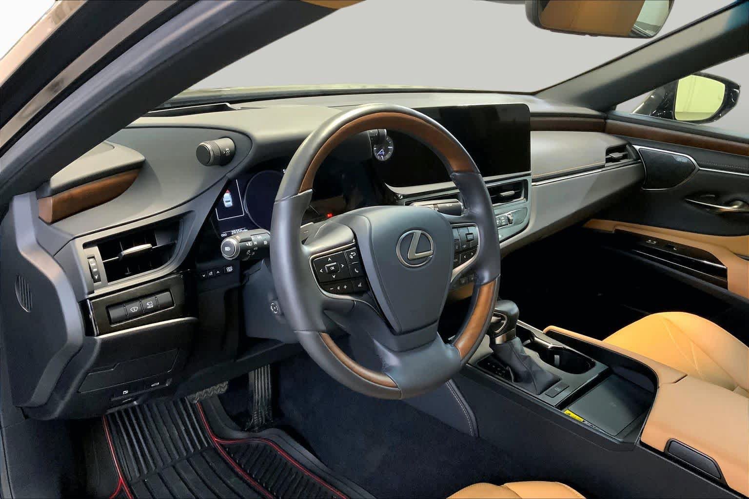 Used 2024 Lexus ES 350 Ultra Luxury FWD image 17