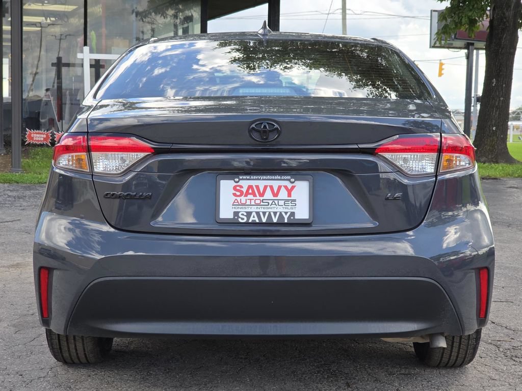 Used 2025 Toyota Corolla LE w/ Convenience Package FWD image 12