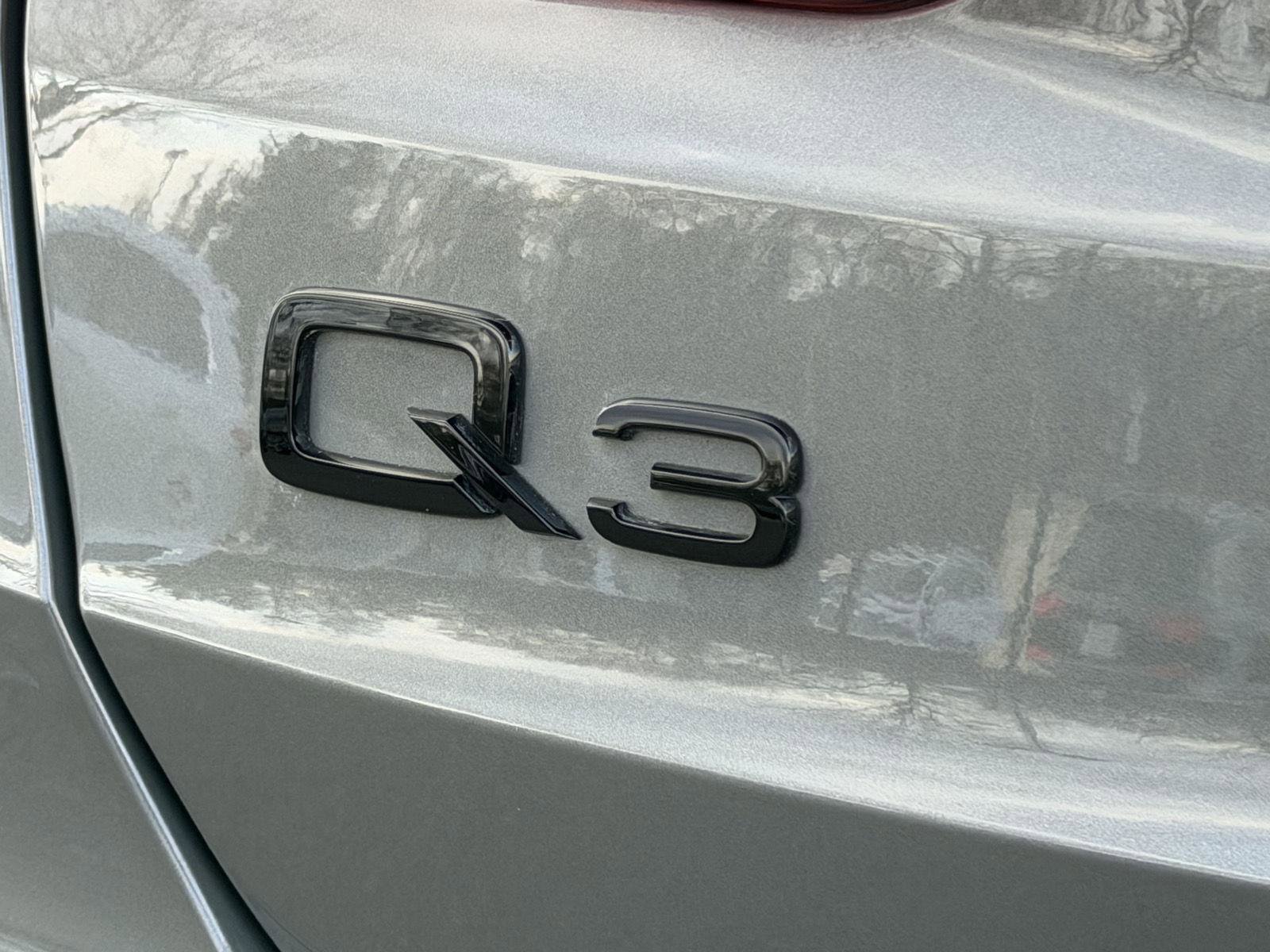 Used 2022 Audi Q3 2.0T Premium Plus image 24