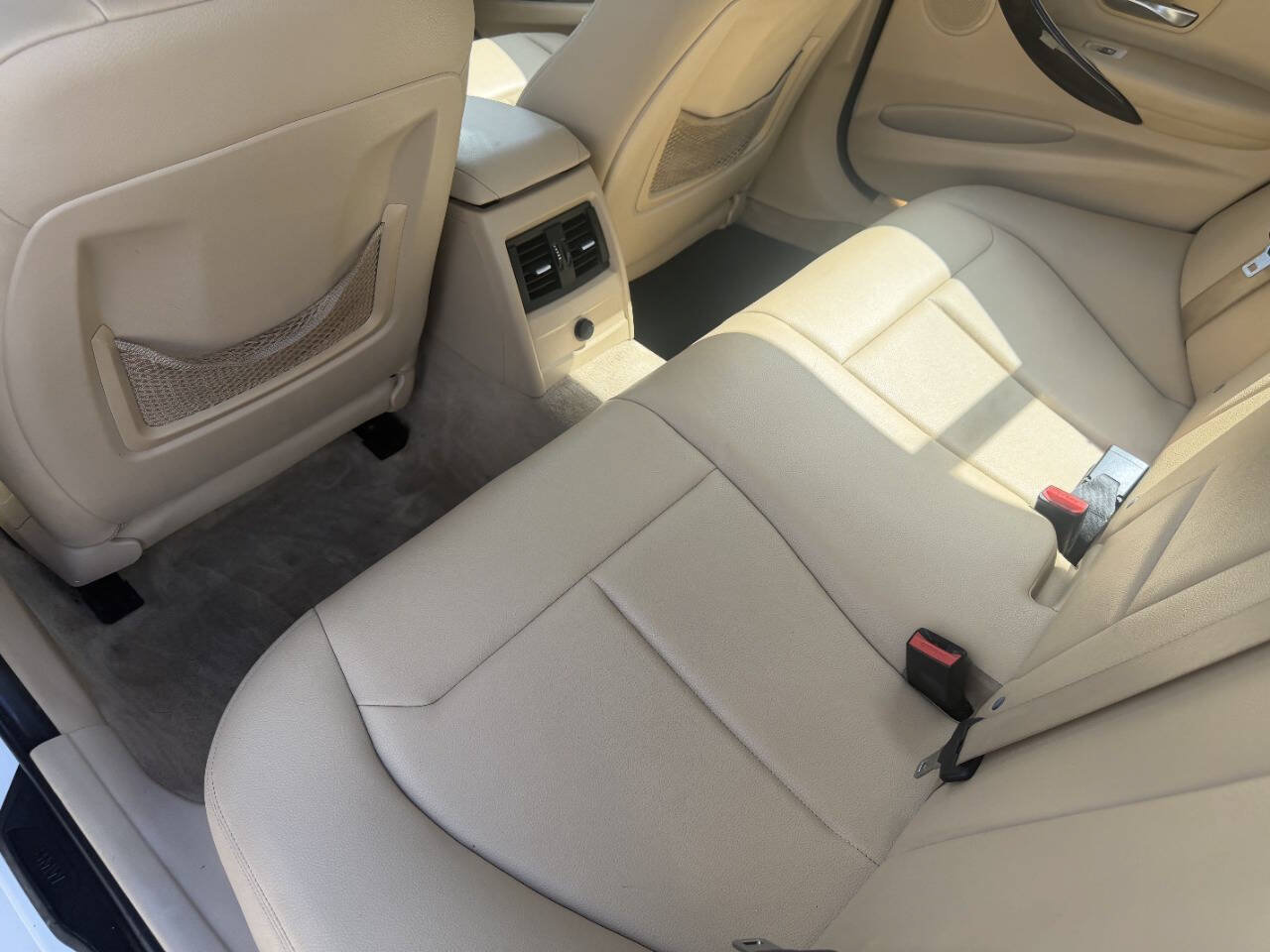 Used 2014 BMW 320i xDrive Sedan AWD/4WD image 20