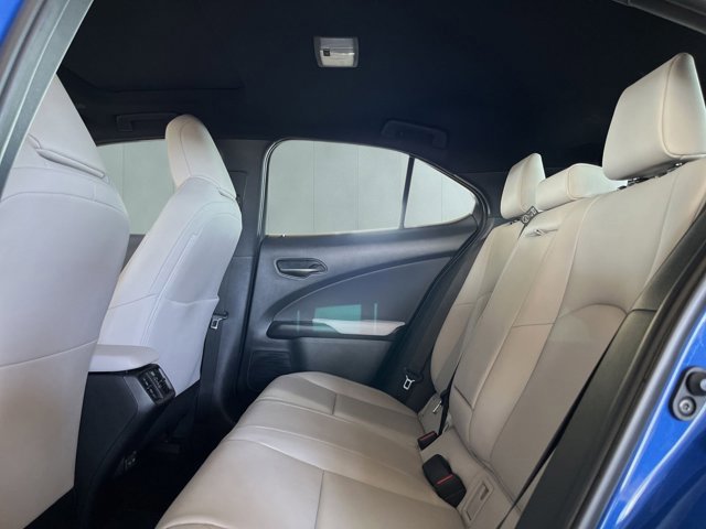 Certified 2025 Lexus UX 300h FWD image 25