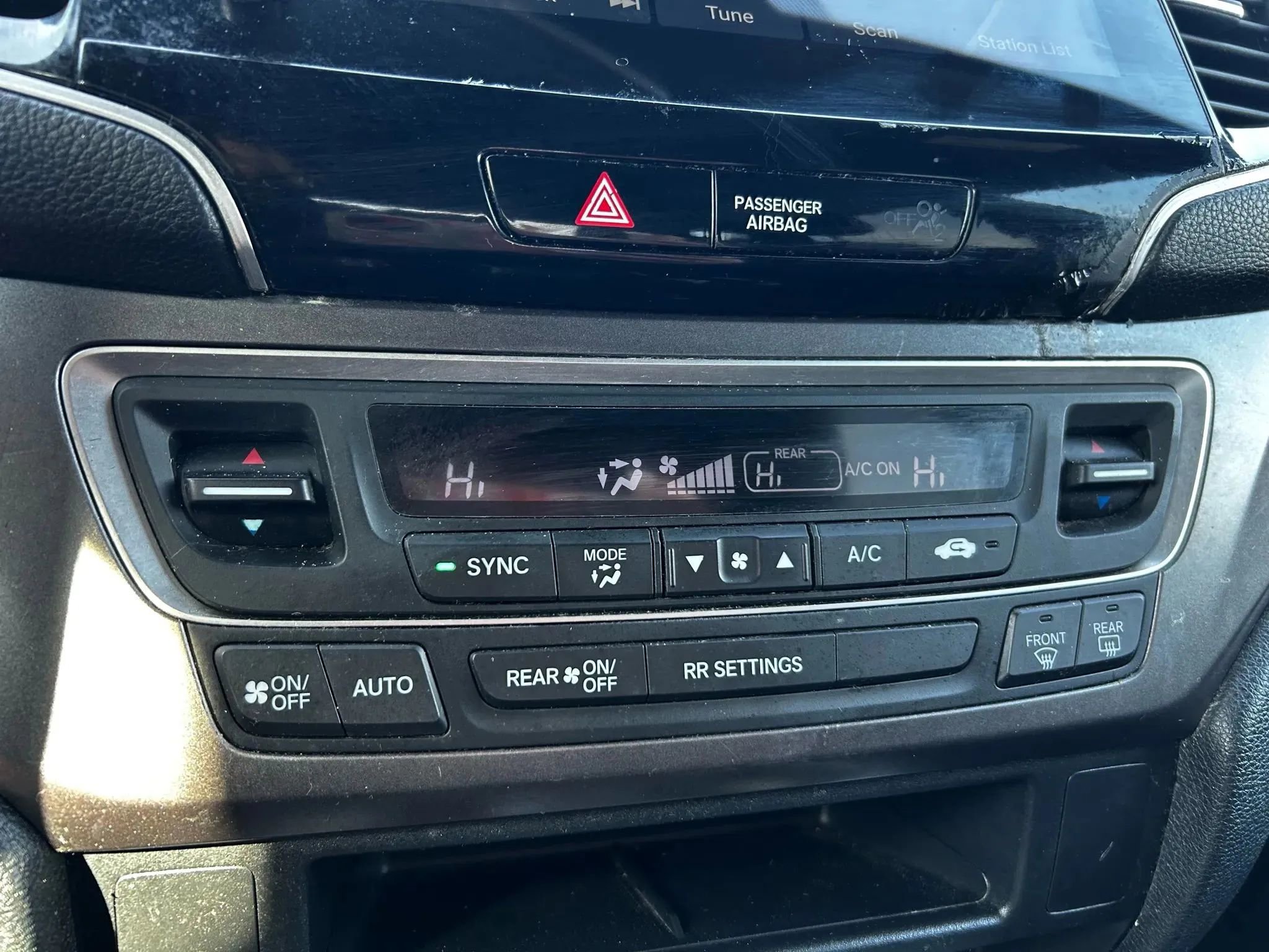 Used 2021 Honda Passport Sport image 20