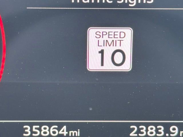 Used 2023 Audi A8 L 3.0T image 12