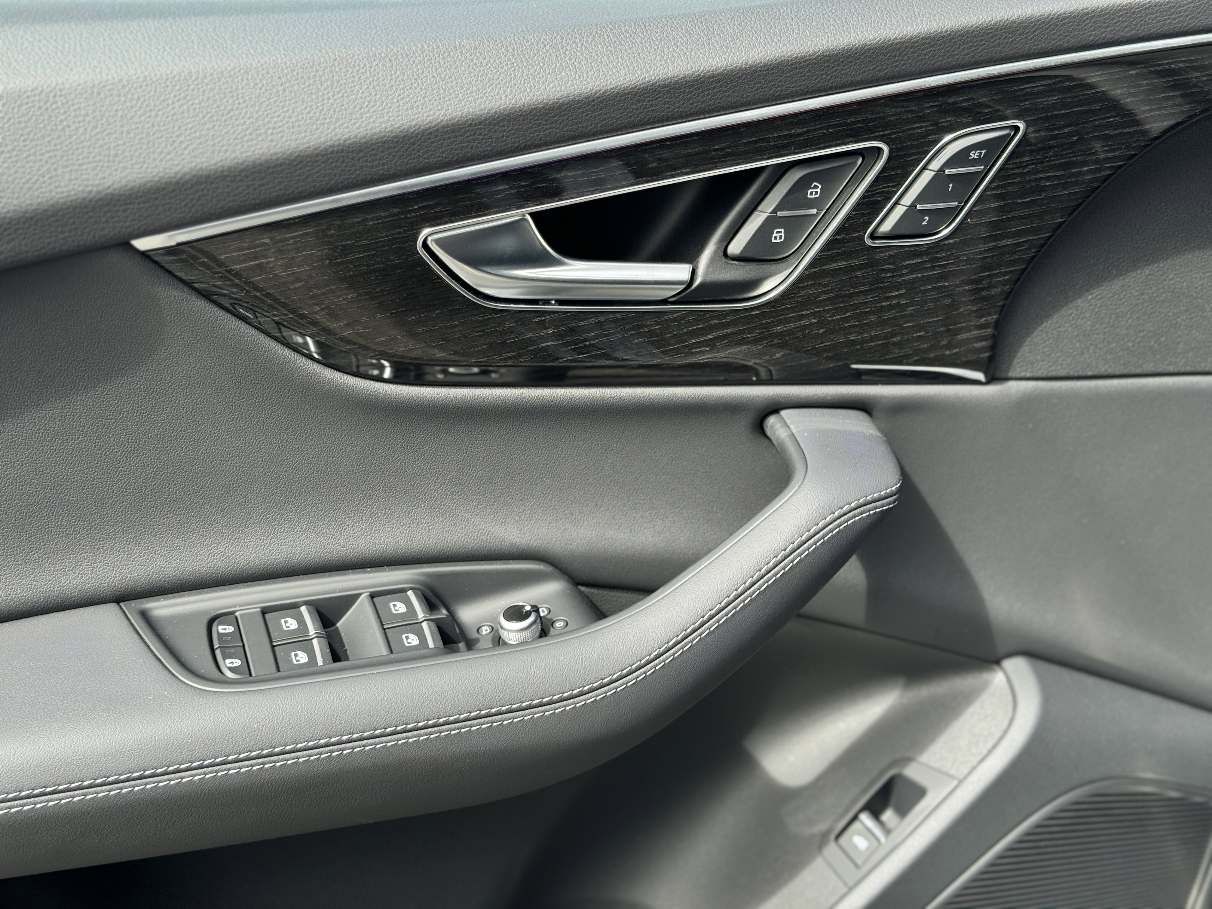 New 2025 Audi Q7 3.0T Premium Plus image 15