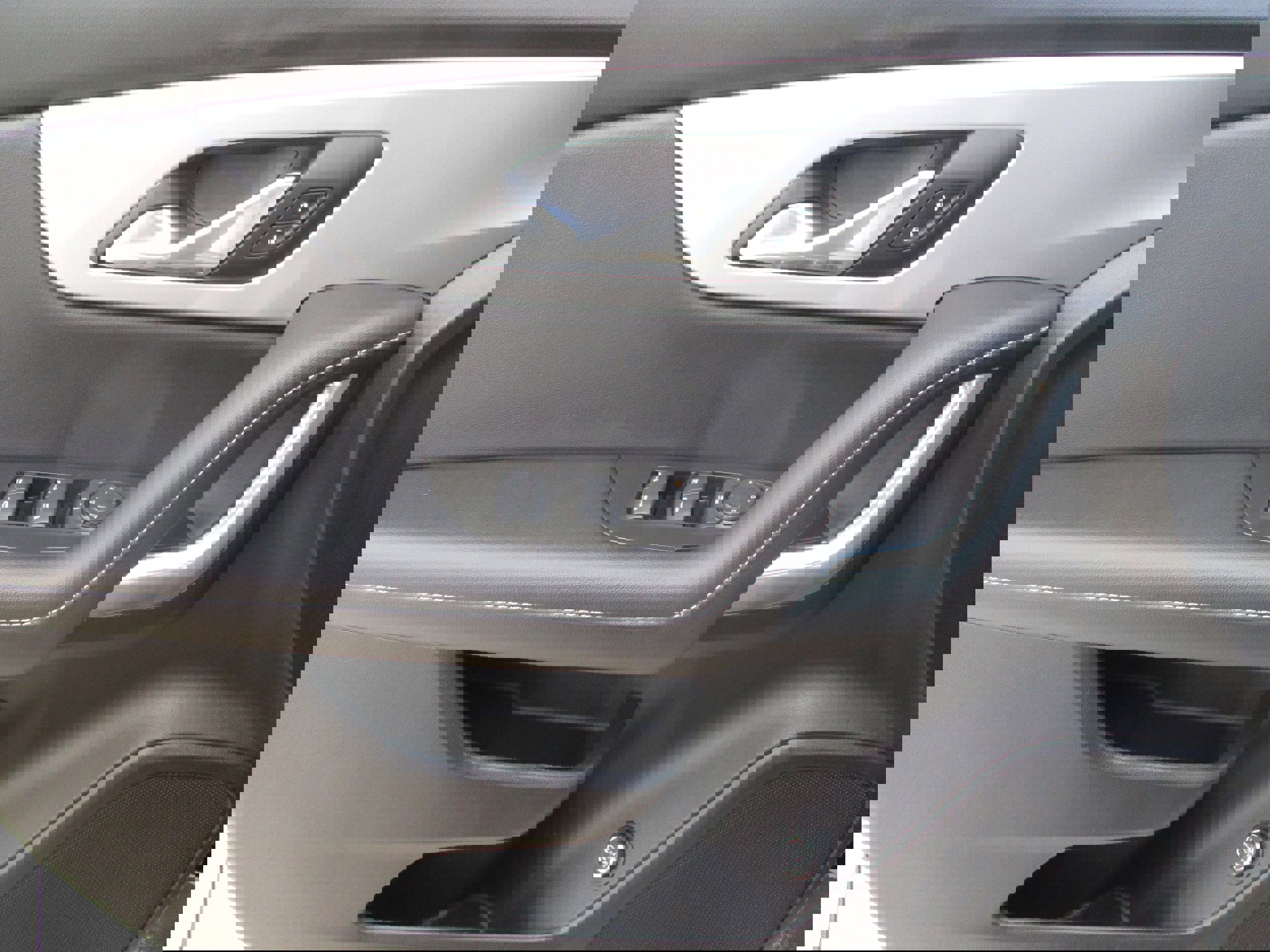 Used 2024 Chevrolet Blazer LT w/ Convenience Package image 27