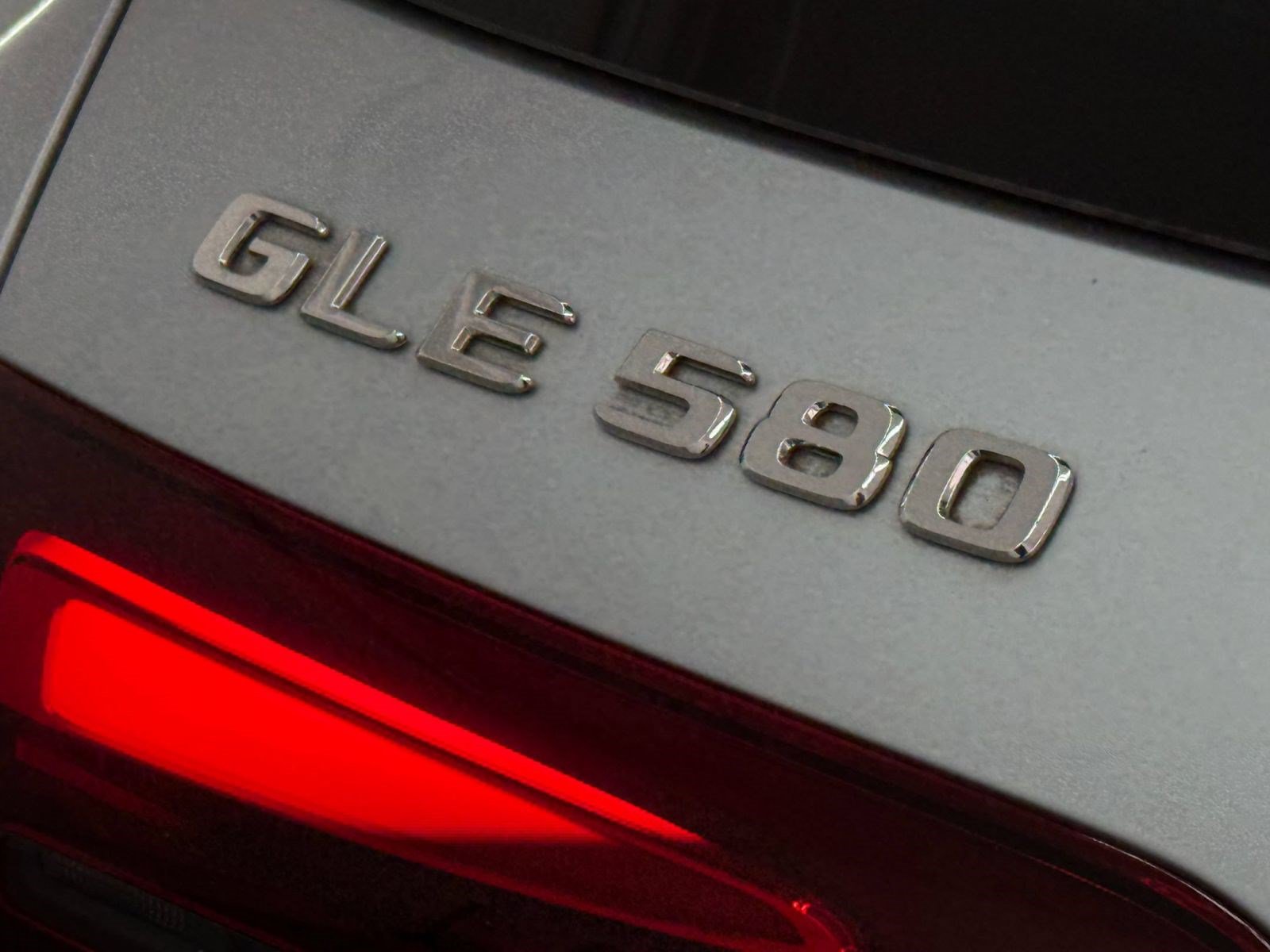 New 2026 Mercedes-Benz GLE 580 4MATIC image 20