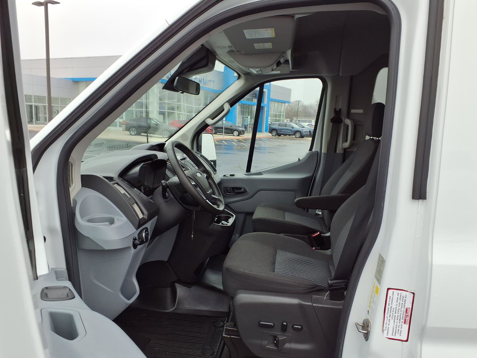 Used 2019 Ford Transit 150 XLT RWD image 24
