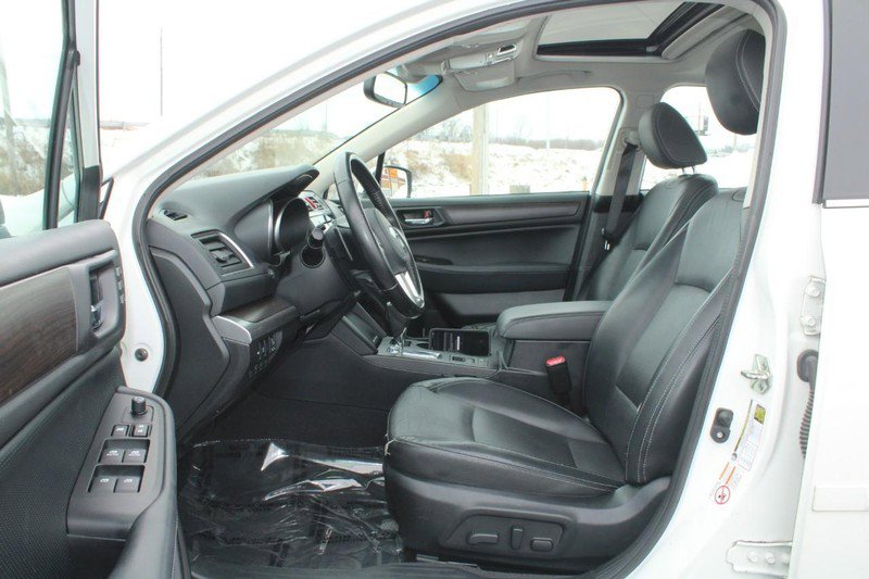 Used 2016 Subaru Legacy 2.5i Limited image 9