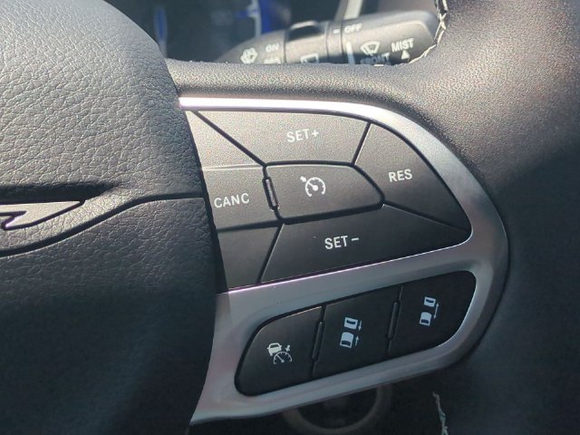 New 2027 Chrysler Pacifica LX FWD image 20
