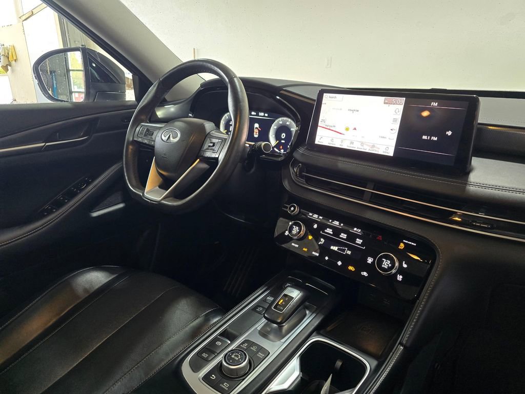 Certified 2023 INFINITI QX60 Luxe w/ Cargo Package image 31