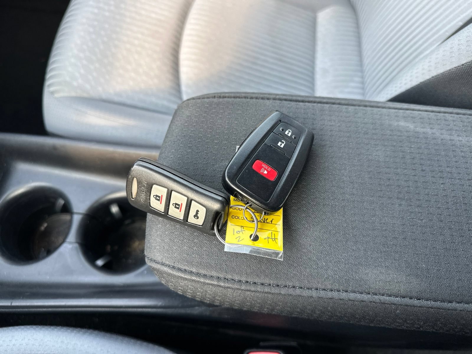 Used 2017 Toyota Prius Two w/ Prius Two Safety Plus Package FWD image 7
