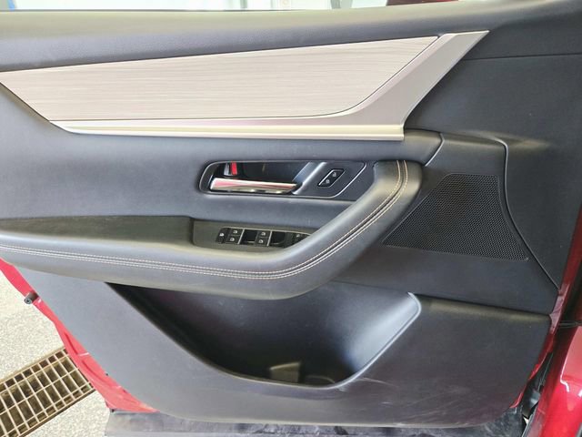 Certified 2025 MAZDA CX-90 3.3 Turbo w/ Preferred Package image 33