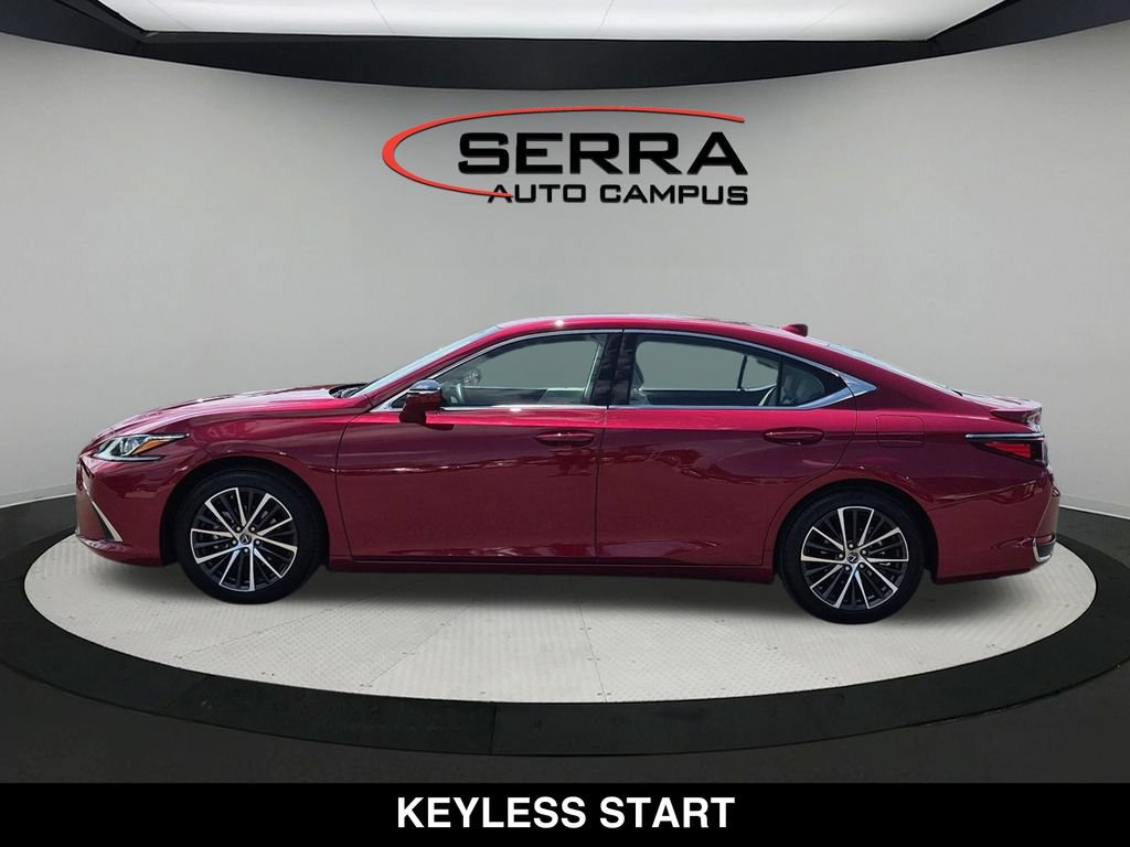 Used 2025 Lexus ES 300h w/ Premium Package FWD image 11