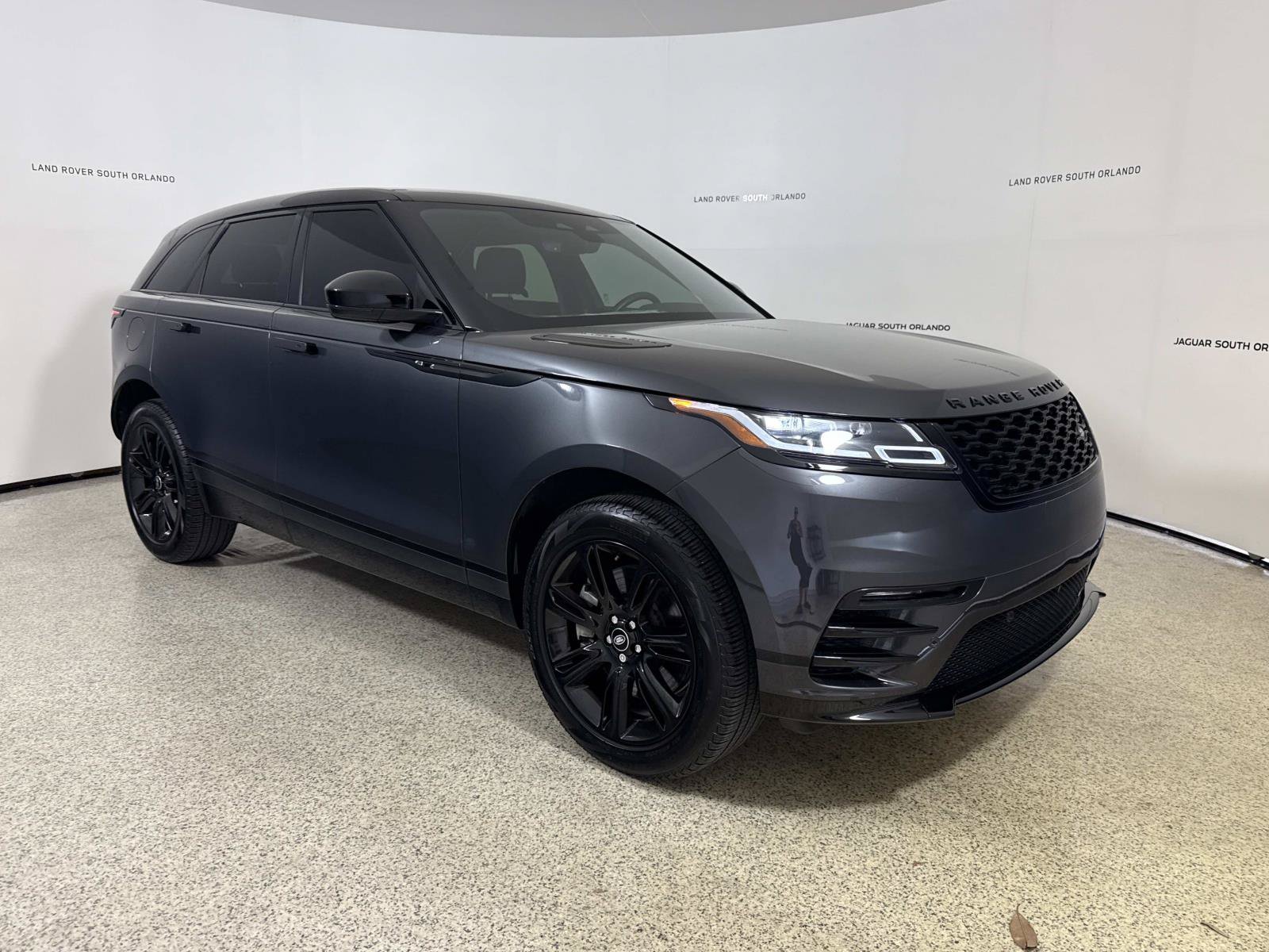 Used 2023 Land Rover Range Rover Velar R-Dynamic S AWD/4WD image 7