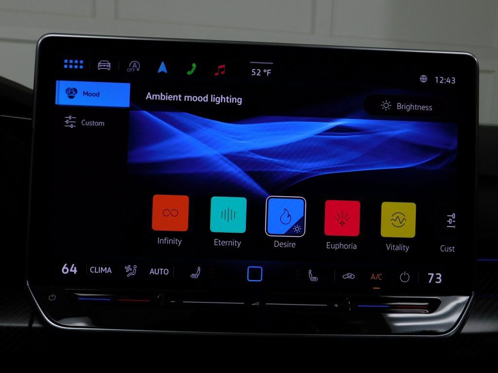 Used 2025 Volkswagen Golf R image 73