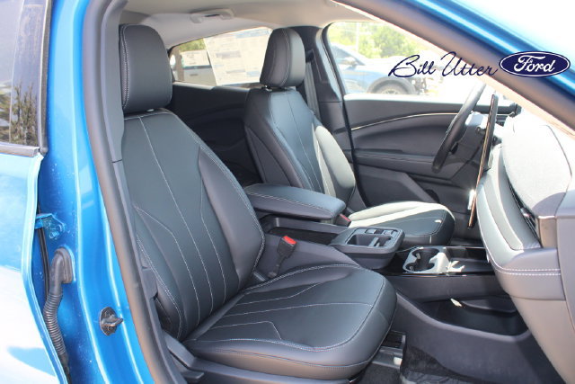 New 2026 Ford Mustang Mach-E Select w/ Comfort Package Lite RWD image 7