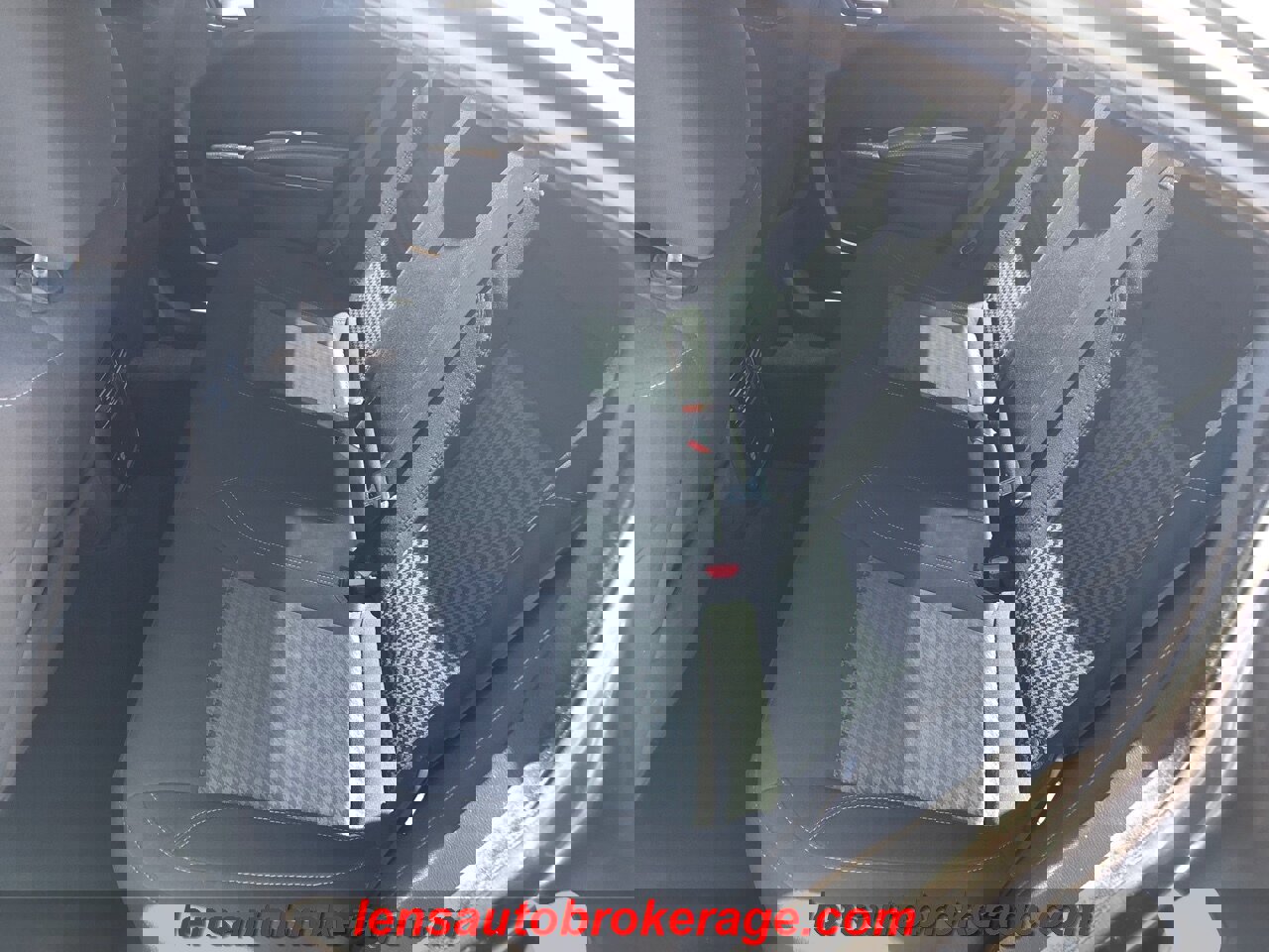 Used 2020 Dodge Charger SXT w/ Blacktop Package image 17