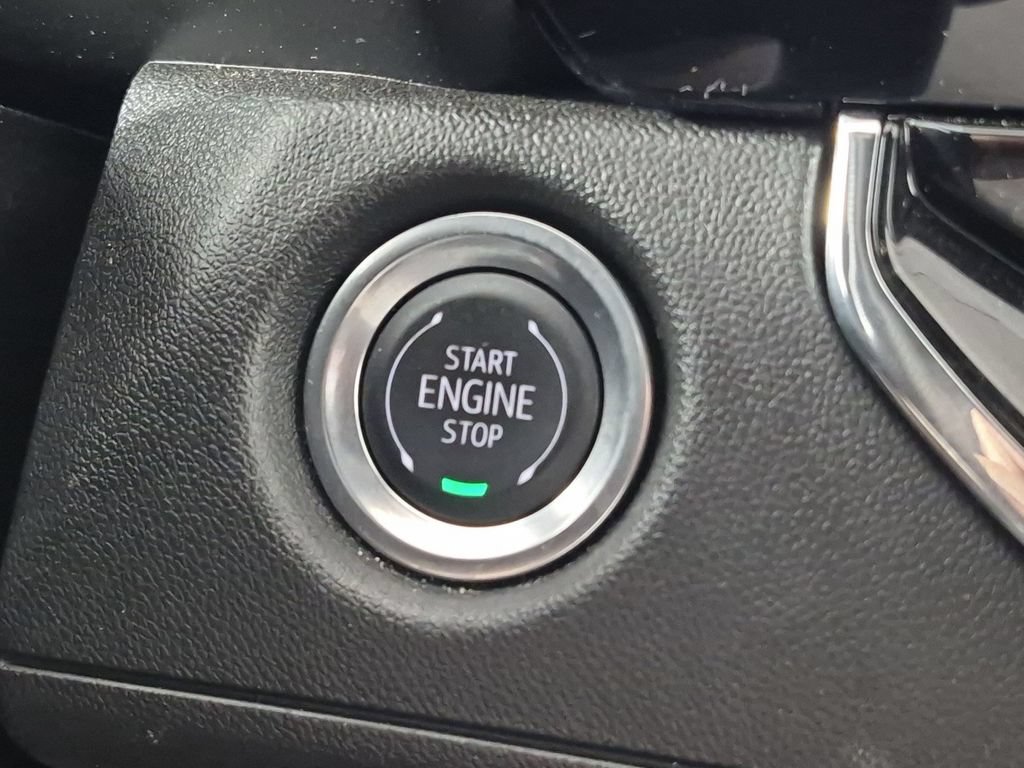 Certified 2024 Chevrolet Colorado W/T RWD image 31