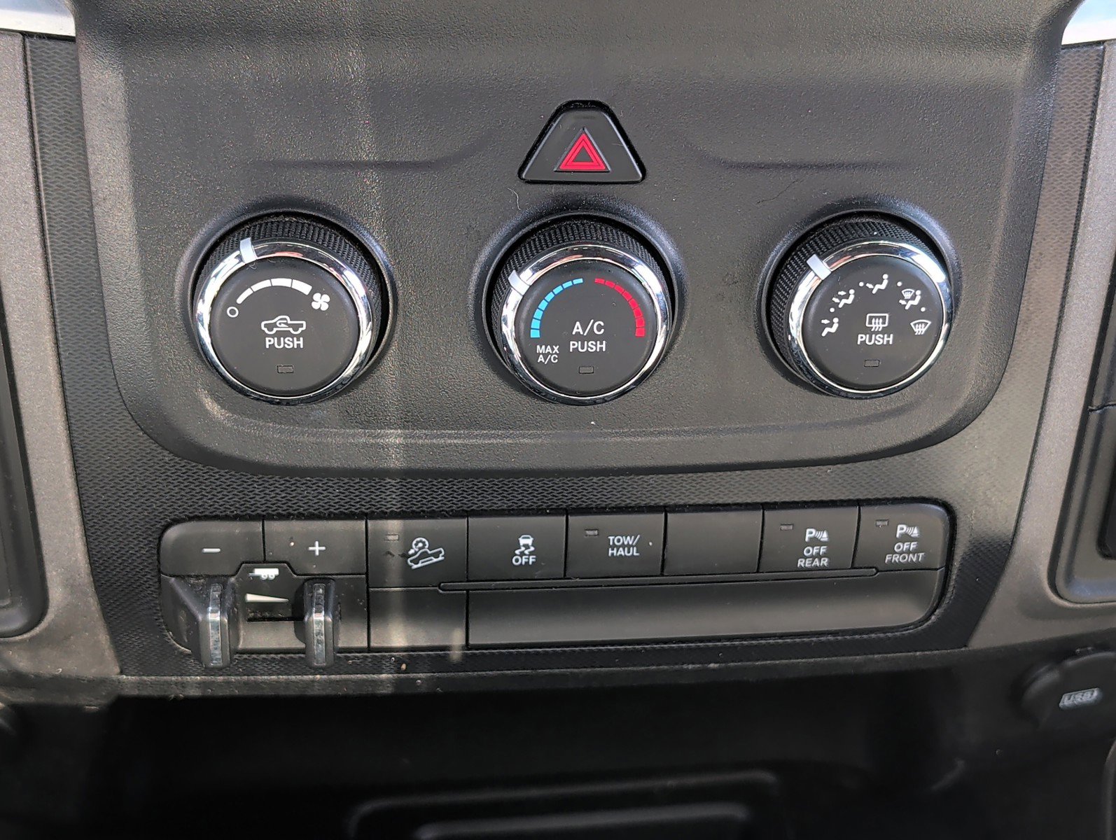 Used 2017 RAM 2500 Power Wagon image 19