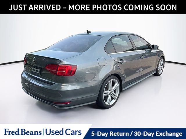 Used 2017 Volkswagen Jetta GLI FWD image 16
