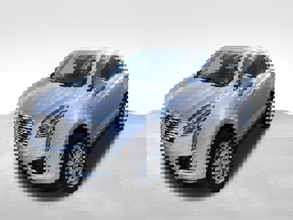 Used 2018 Cadillac XT5 FWD image 4