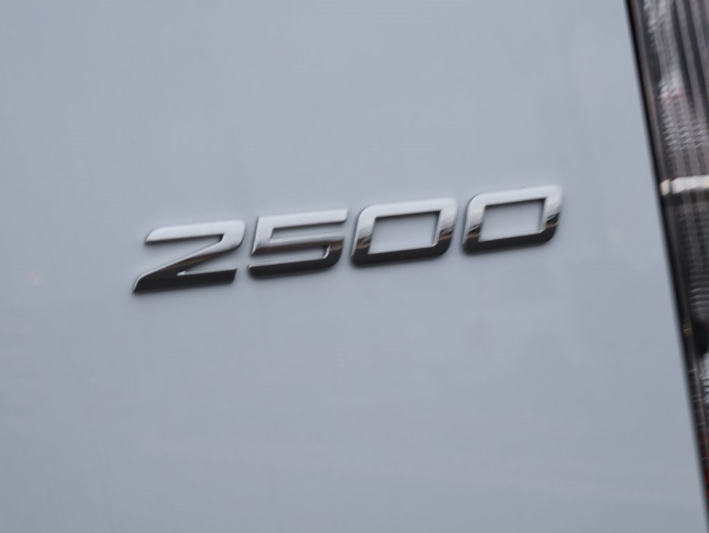 New 2026 Mercedes-Benz Sprinter 2500 image 9