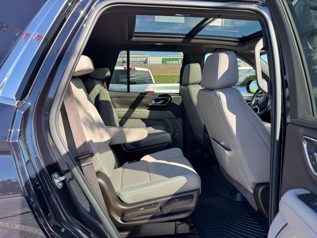Used 2022 Chevrolet Tahoe LT AWD/4WD image 12