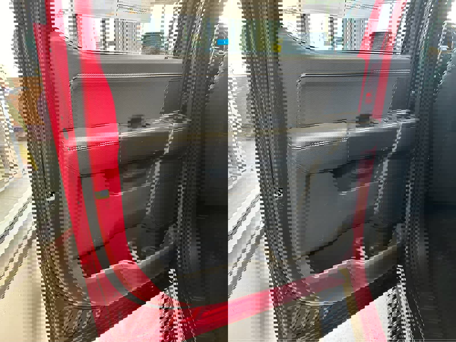 Used 2022 Ford F150 XLT w/ Equipment Group 302A High AWD/4WD image 40