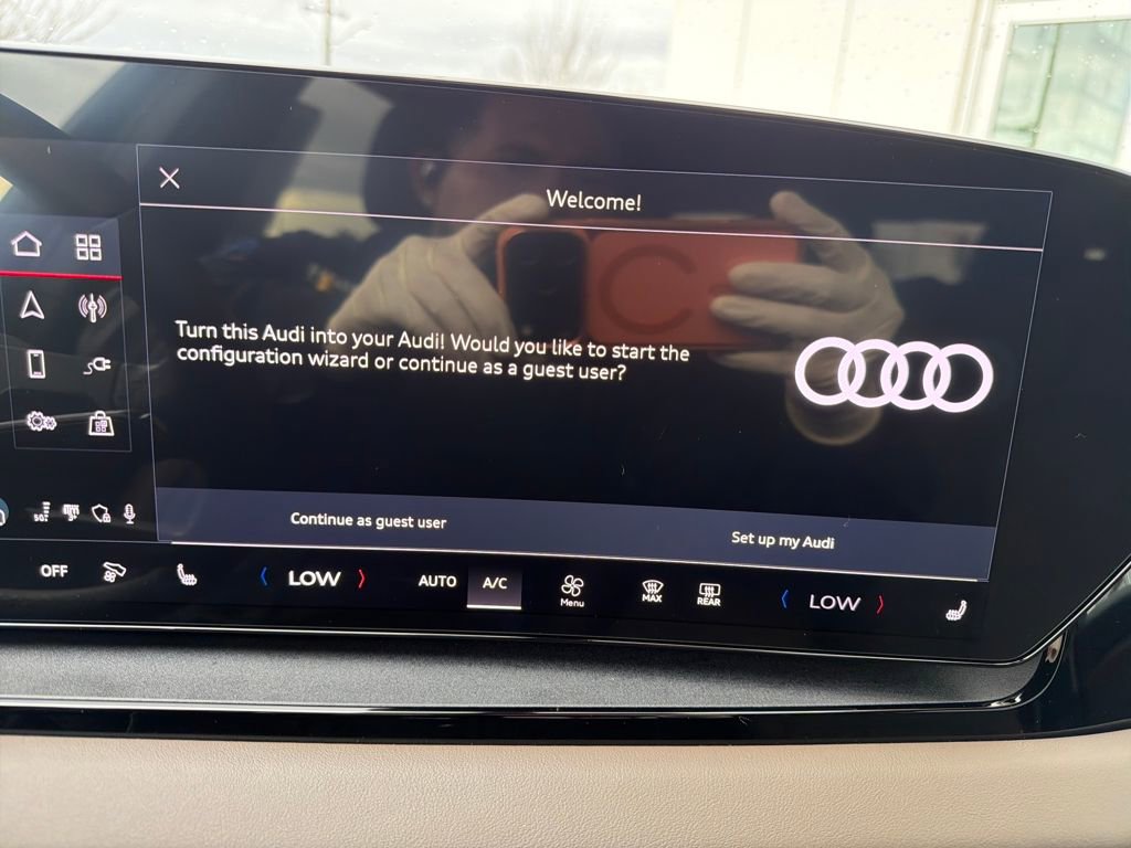 Used 2025 Audi Q6 e-tron Premium w/ Convenience Package image 19