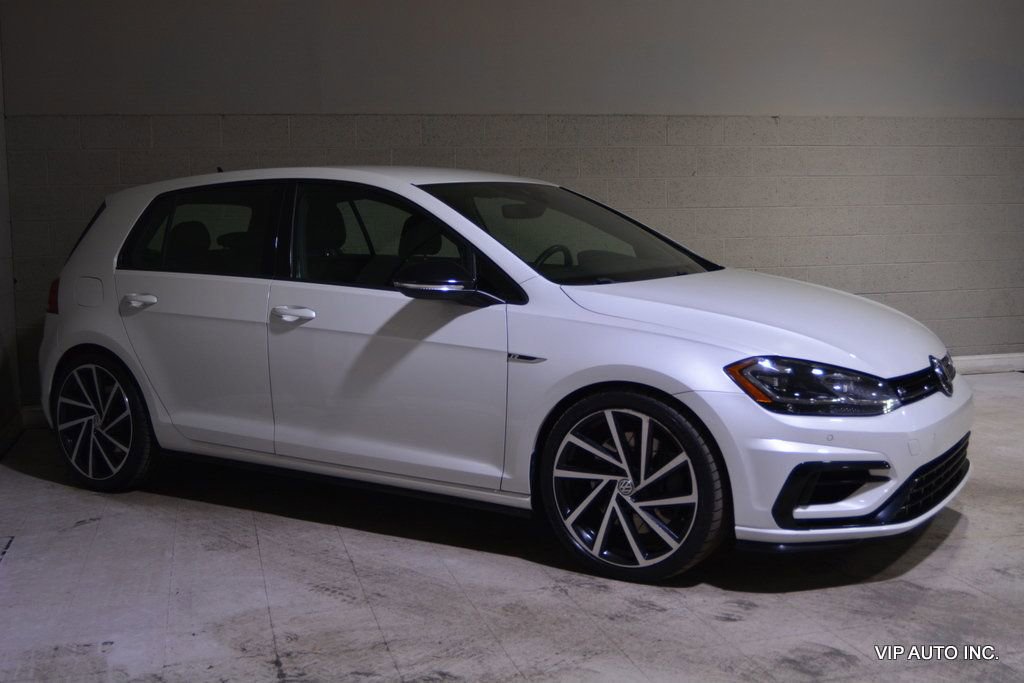 Used 2018 Volkswagen Golf 4-Door image 13