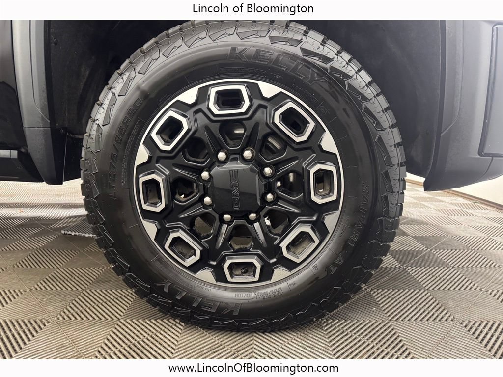 Used 2024 GMC Sierra 2500 AT4 w/ AT4 Premium Plus Package AWD/4WD image 26