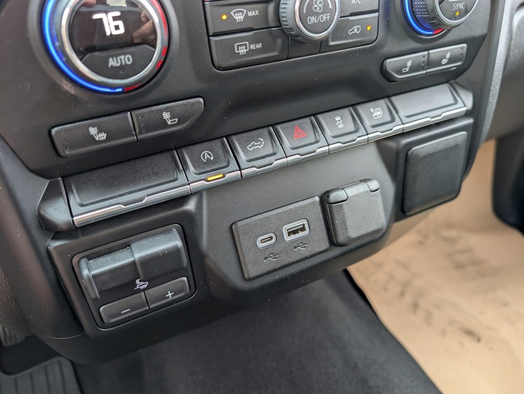 Used 2019 Chevrolet Silverado 1500 LT w/ All-Star Edition image 26