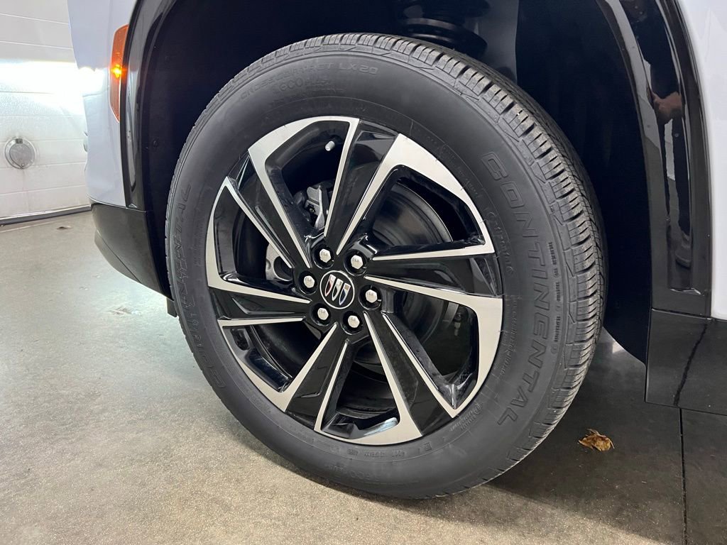 New 2026 Buick Enclave Sport Touring w/ Power Package image 11