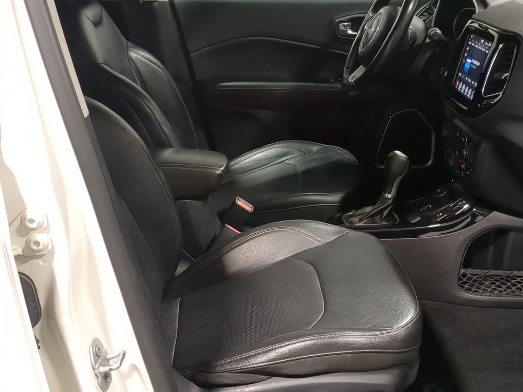 Used 2019 Jeep Compass Limited AWD/4WD image 25